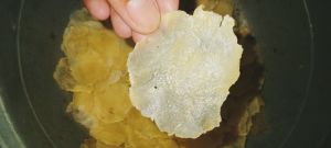 EMPING MELINJO EMPING SUPER TIPIS 1KG