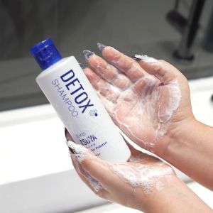 [สินค้าหมดอายุ 12/04/2026] Faris By Naris Tsuya Anti Air Pollution Shampoo แชมพู 200 ml