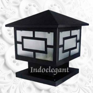 lampu taman pilar pagar penerangan outdoor hiasan dan dekorasi taman