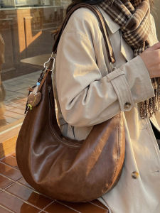 SALUTATION | Vintage Large Capacity Crossbody Bag