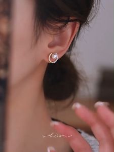 2025 Viral Circle Pearl Earrings - Anting Wanita Premium Couple Gift Jewelry Hadiah Anniversary Tidak Berkarat Elegan