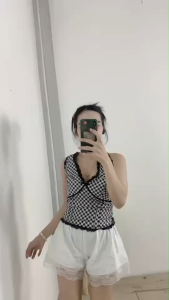 ชุดเซ็ตแฟชั่นอเมริกัน เสื้อสายเดี่ยวลูกไม้ ดีไซน์เข้ารูป ฟิตหุ่น ใส่สบาย เหมาะกับทุกโอกาส