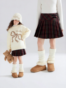 MUCMUKN | Fuzzy Check Pleated Mini Skirt