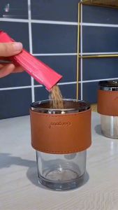 Ly / Cốc thủy tinh viền da Gorgous giữ nhiệt 420ml - Nắp đậy chống tràn kèm ống hút