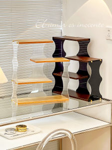 ชั้นวางเครื่องสำอางอะคริลิก ชั้นวางสบู่ตั้งบนโต๊ะแบบเรียงลำดับ 4 ชั้น ชั้นวางผลิตภัณฑ์ดูแลผิวแบบเรียงลำดับ 4 ช่อง ไม่มีแบรนด์