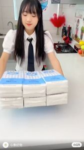 (4PCS) ManHua [1280 Sheets] 156mmx175mm 4Ply Premium Tissue Mewah (1 Box 4 Packs)