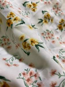 55cm x 1m5 vải lụa mango hoa sang mềm đẹp khổ 1m5 may bộ mẹ đồ bé (S27)