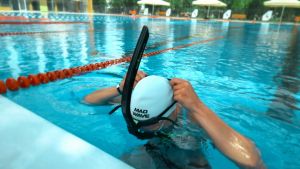 MADWAVE PRO SNORKEL TRAINER - BLACK