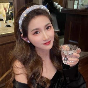 Headband ที่คาดผมลูกปัดคริสตัล ที่คาดผมแบบฟองน้ำ สำหรับผู้หญิง Korean Style และความงาม ของ Lucky Spring