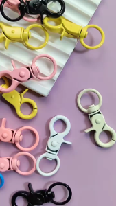 ห่วงก้ามปู ห่วง ก้ามปู 17*45mm สำหรับ งานฝีมือ ทำพวงกุญแจของตกแต่งชิ้นงาน มีหลายสีให้เลือก DIY