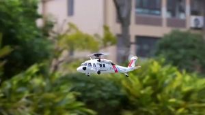 WLtoys K270 UH-60L Black Hawk Brushless RC Helicopter 4CH 2.4GHz Remote Control with 6-Axis Gyro Optical Flow Positioning
