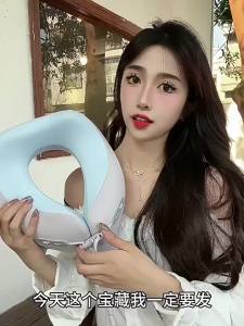 Portable Memory Foam U-shaped Neck Pillow Suitable for Traveling and Supporting The Neck When Sleeping on The Plane