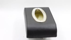 Hộp đựng khăn giấy đựng trong xe hơi