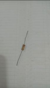 Resistor 2.2 OHM digunakan untuk komponen elektronik mesin
