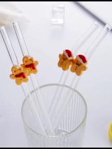 1/6PCS Christmas Gift Box Glass Straws.Gingerbread man designs. Curved reusable for cocktails & boba. Perfect holiday gift