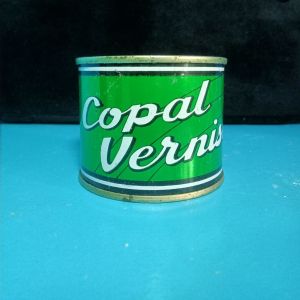 PERNIS KAYU/COPAL VERNIS/CAT PERNIS KAYU/POLITUR KAYU/PLITUR KAYU/PERNIS BAMBUCat pengkilat kayu..ukuran 1 ltr