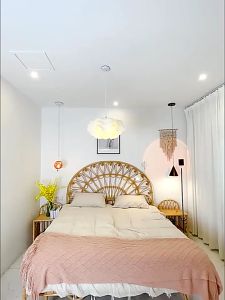 Đèn thả trần thiết kế hoa hồng nhiều tầng phong cách Bắc Âu tối giản cho phòng ngủ và bàn học hiện đại