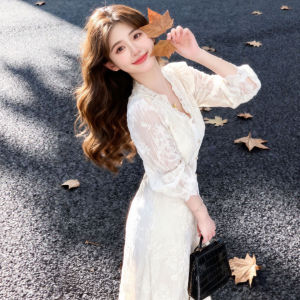 CHANGTONG | Elegant V-Neck Lace Waist-Cinching Dress