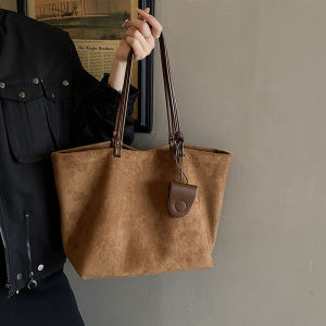 Retro Matte Suede Large Capacity Womens Shoulder Bag Commuter Tote Bag Autumn Winter New Style Nylon Lining Double Zinc Alloy Buckle