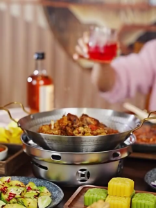 🐻DAILY2U🐻 22CM/32CM/36CM/40CM Honeycomb Wok Stainless Steel with Golden Handle Nonstick Wok Frypot Kuali Hitam Kuali Tak Melekat Cooking Frying Pan