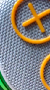 Loa Bluetooth Mini WeKome Donut WD-10 Bass Mạnh Đèn LED RGB Chống Nước Có Dây Treo