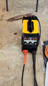 （สินค้าจุด）DEWALT ตู้เชื่อม MIG / MMA-950 3-in-1 ตู้เชื่อมไฟฟ้า ตู้เชื่อมอาร์กอน ไม่ต้องใช้แก๊ส CO2 สำหรับเหล็กหล่อ/อ่อน/โลหะผสม