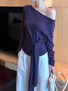 Áo Thun Tay Dài Màu Tím Không Đều Cho Nữ Mùa Xuân 2025 Thiết Kế Mới Ôm Eo Một Bên Vai