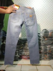 Lois Premium Pria Proma Celana Panjang Jeans Lois Pria-Celana Jeans Pria Paling Laris 2025