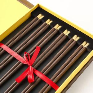  YYBAIO | Black and Gold Ceramic Chopsticks Gift
