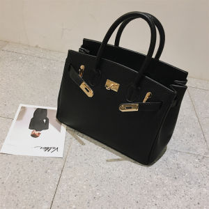 Red Wedding Bridal Bag Large Capacity Handbag Shoulder Bag Womens New 2026 Korean Style Lock Buckle Closure PU Leather