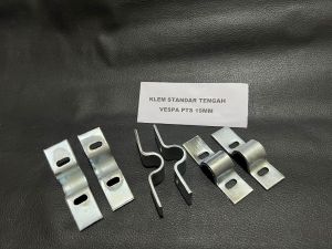 Clamp klem standar tengah vespa smallframe pts 100 spesial 90 tebal presisi detail original diameter 19 mm press tidak longgar tidak serat harga per set grosir eceran