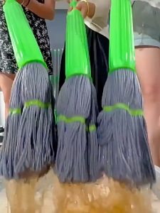 ไม้ถูพื้นขนาดใหญ่ 55ซม ไม้ถูพื้นเเบบบิดน้ำในตั ไม้ถูพื้น แบบบิดล็อค ผ้าไมโครไฟเบอร์ ด้ามสแตนเลส ซับน้ำแห้ง หมุนได้ 360° ไม้ม็อบถูพื้น ไม้ถูพื้นบิดน้ำในตัว ไม้ถูพื้นผ้าบิดในตัว