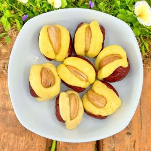 Táo đỏ kẹp sữa Phô Mai hạt điều hàng Việt loại ngon