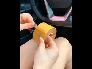 Fabric Tape Multifunctional Double Sided Tape，Heavy Duty Carpet Tape for Carpets Pictures Posters