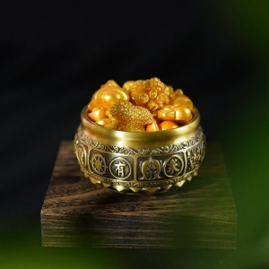PUTUOSHAN | Wealth Attracting Brass Piggy Bank Pot