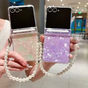 For Samsung Galaxy Z Flip 8 7E 7 6 5 Luxury Shell Pattern Pearl Bracelet Case With Wrist Chain Hard Acrylic Shockproof Cover
