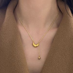 Retro Design Bull Horn Bread Necklace Womens Fashion Pearl Pendant Clavicle Chain Jewelry Alloy/Plated Silver/Plated Gold