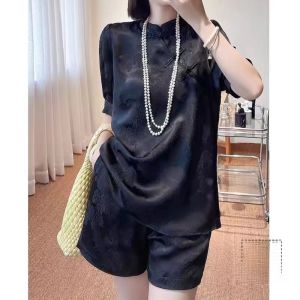Classy Suit Womens Luxury Big Brand Jacquard New Chinese Style Retro Frog Button Short Sleeve Shirt High Waist Shorts Two-piece Set Summer