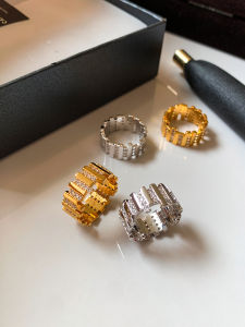 CAFFTI | Luxury Unique Delicate Stackable Ring