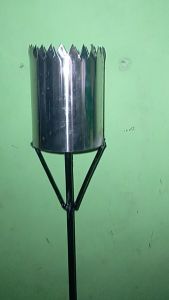 Alat pelubang mulsa 7.5cm