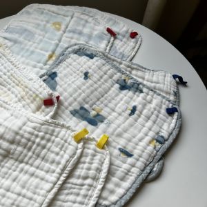 Soft Pure Cotton Cartoon Handkerchiefs Square Towels Baby Saliva Towels Four Pack Random Delivery Large Brand Order Remain