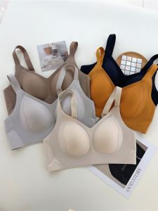 Gufei 1035 บรานอนบางไร้ตะเข็บ ผู้หญิง ชุดชั้นในยก ลักษณะหน้าอกเล็กกําจัดหน้าอกด้านข้างบราเต็มคัพ