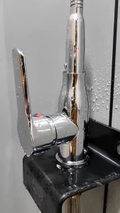 Vòi rửa bát nóng lạnh chất liệu inox dày bóng chất lượng cao Vòi rửa bát cần cứng mềm quả chụp 2 chế độ nước VAMBER