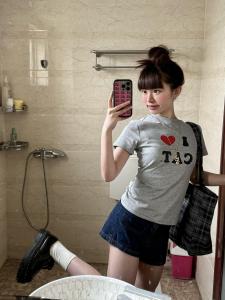 Gray Slim Fit Short Sleeve Womens T-shirt Chic Korean Design Sensation American Style Summer Cotton round Neck Top