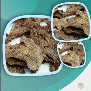 All Natural Dehydrated Pork Lung cat and dog treats by Chewpawpuffs