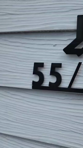 ป้ายบ้านเลขที่ อะคริลิค ป้ายห้องพัก โรงแรม ป้ายเลขที่ห้อง เจาะฉลุลาย งานตัดเลเซอร์