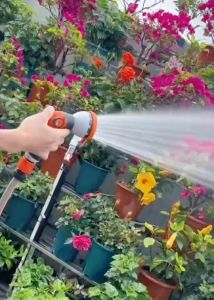 หัวฉีดรดน้ำต้นไม้ ล้างรถ แบบสวมเร็ว หัวฉีดพลาสติก ปรับฉีดได้ 10 แบบ ปรับปริมาณน้ำ ได้เพียงนิ้วเดียว