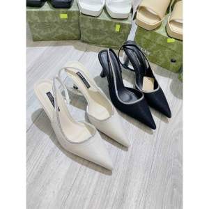 Giày sandal hở gót 7 phân chất vải quai đá lấp lánh