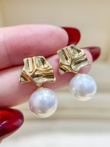 Fashionable DIY Pearl Accessories Gold and Silver Earring Base for 10-13mm Round Pearls Beads Freshly Baked