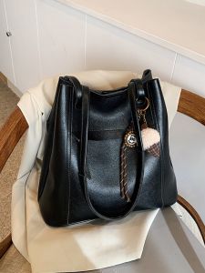 กระเป๋าสะพายไหล่ทรงตั้งขนาดใหญ่สำหรับผู้หญิง กระเป๋าถือแบบสะพายข้าง กระเป๋าสะพายข้าง กระเป๋าผู้หญิงแบบลำลอง สไตล์ฤดูใบไม้ร่วง/ฤดูหนาว